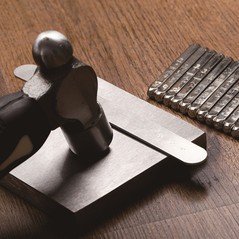 Versatile Square Anvil Sturdy  - огляд і ціна Jewelry Making Anvil