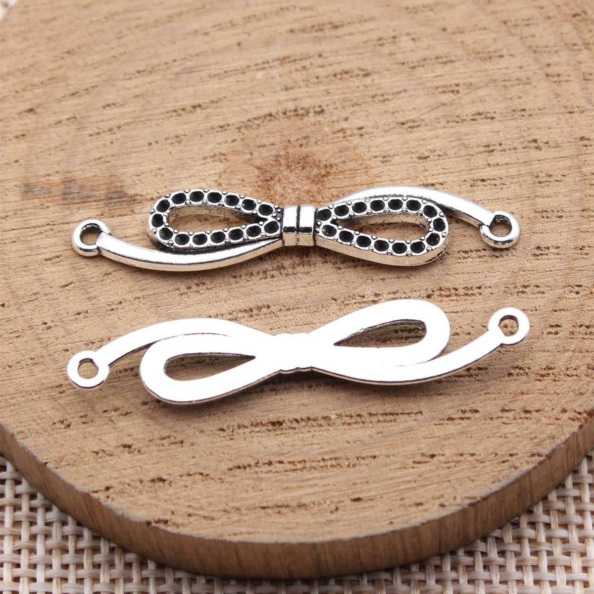 Infinity Symbol Connector Holl - огляд і ціна Jewelry Making For Couples
